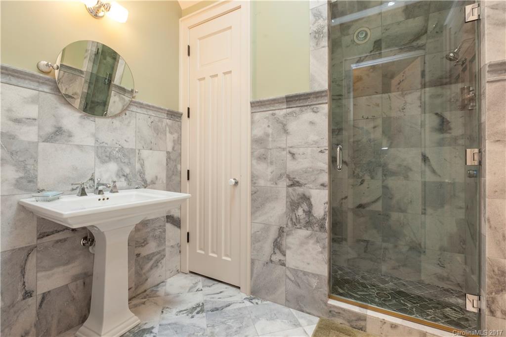 5836 Gate Post Road Charlotte, NC 28211 - Photo 22 of 24 Gallery Image 22