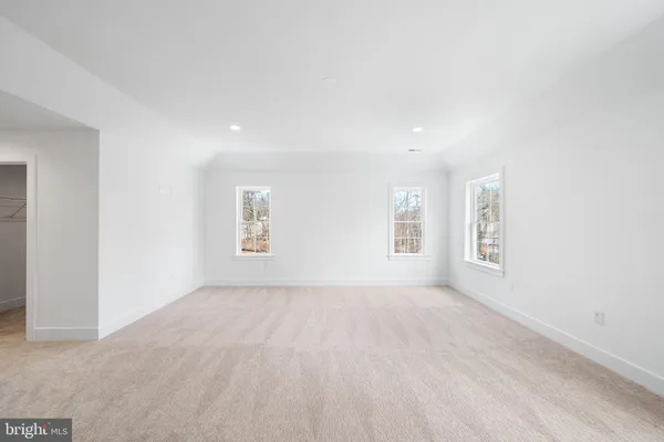 $1,049,000 | 2 Fortuna Drive, Lansdale, PA 19446