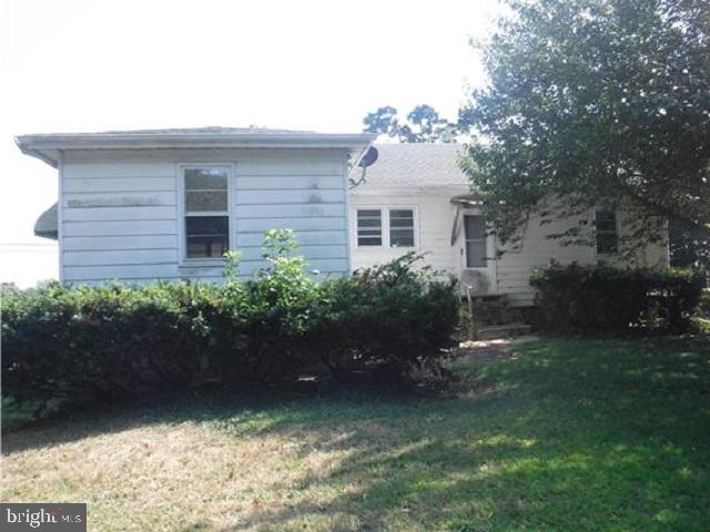 321 Bowentown Road Bridgeton, NJ 08302 - Photo 3 of 12 Back Side View
