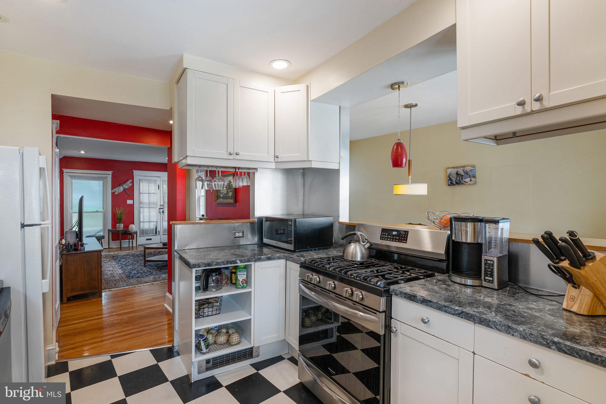 33 Wellington Road Ardmore, PA 19003 - Photo 12 of 30