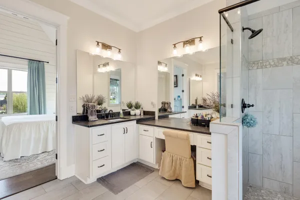 $829,500 | 1080 Greenbrier Lakes Boulevard, Piperton, TN 38017