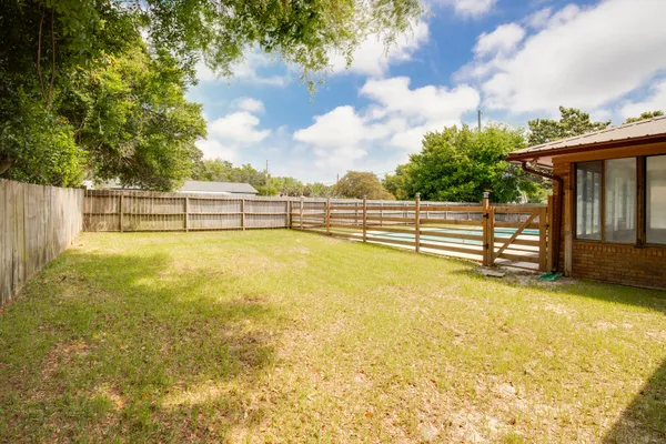 $3,400 | 551 Juanita Avenue, Destin, FL 32541