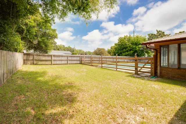 $3,400 | 551 Juanita Avenue, Destin, FL 32541