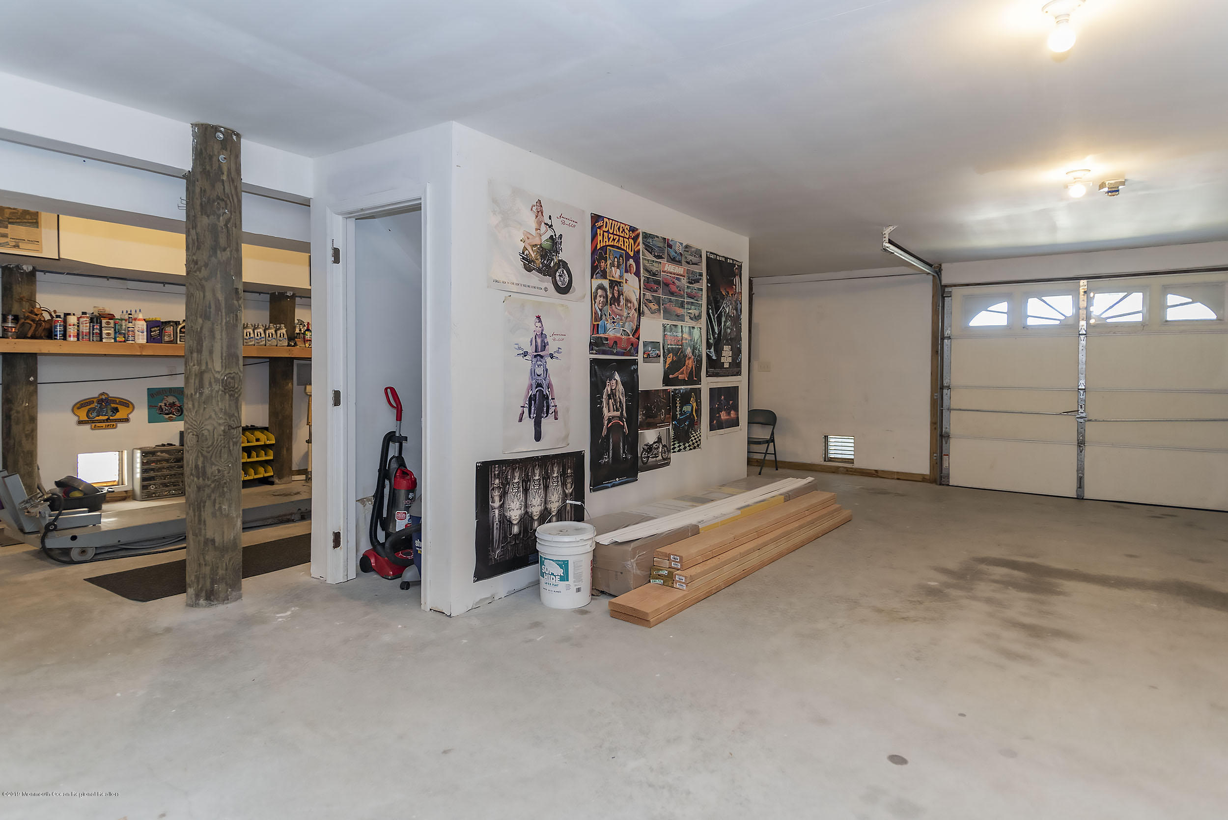 1401 Radio Road Little Egg Harbor, NJ 08087 - Photo 32 of 36 Garage1