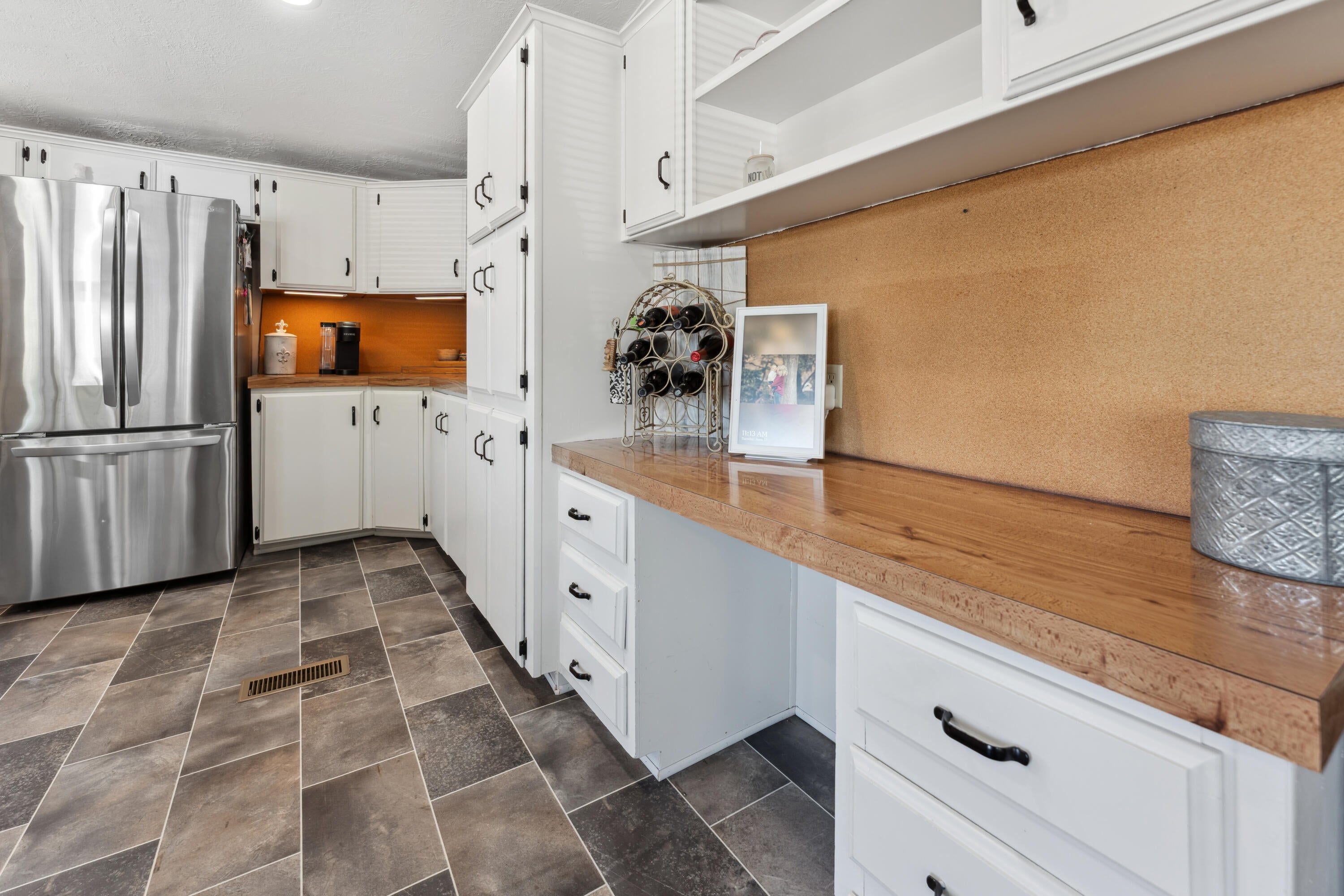 622 Raven Road Central Point, OR 97502 - Photo 15 of 65 DSC00787