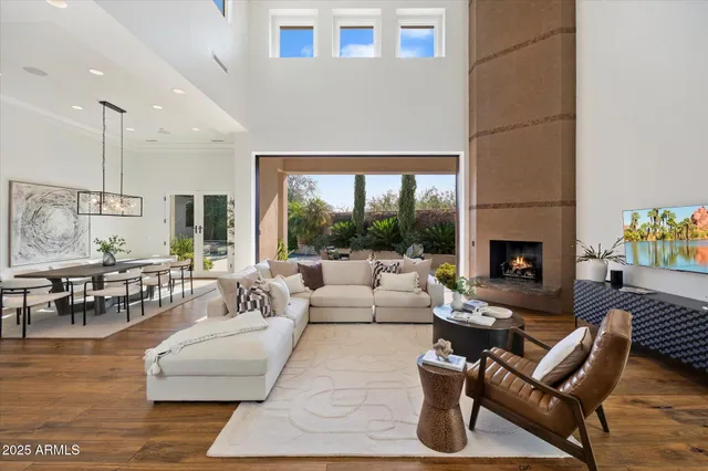 $3,225,000 | 3965 East Sierra Vista Drive, Paradise Valley, AZ 85253