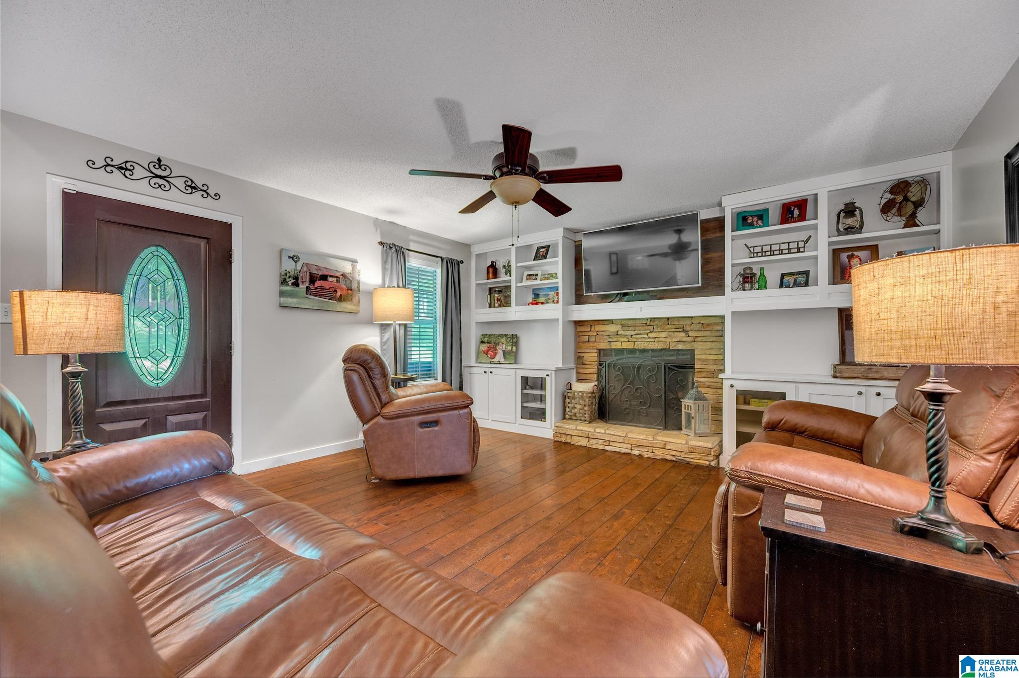 399 Mountain Top Road Warrior, AL 35180 - Photo 4 of 32