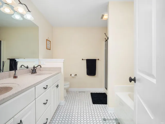 $459,900 | 13018 Tuscany Way, Fort Wayne, IN 46845