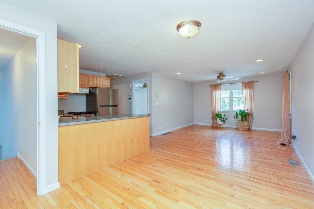 21 Partridge Road Dracut, MA 01826 - Photo 29 of 40 Gallery Image 29