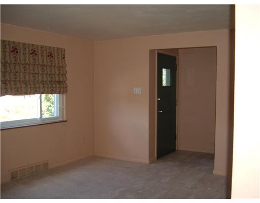1115 Jacks Run Road North Versailles, PA 15137 - Photo 5 of 10 Living Room. Livingroom , front entry.