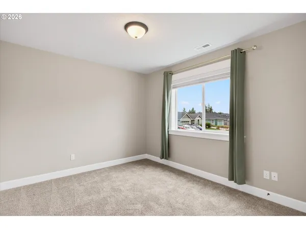 $699,000 | 297 Northeast Regan Hill Loop, Estacada, OR 97023