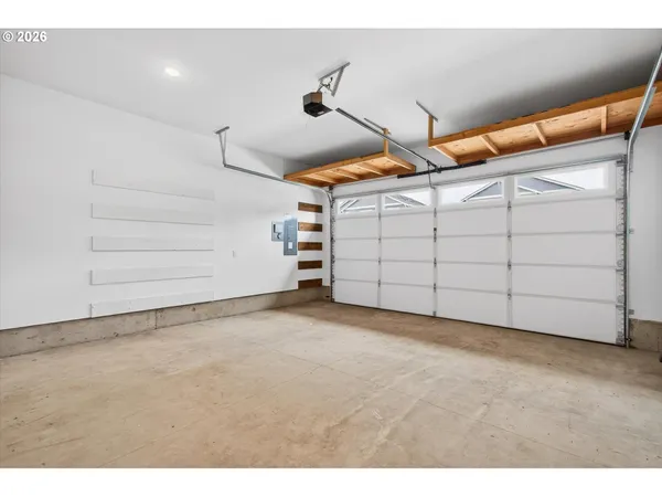 $699,000 | 297 Northeast Regan Hill Loop, Estacada, OR 97023