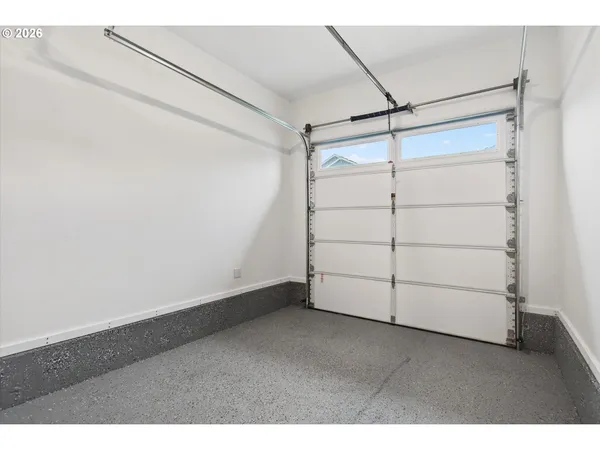 $699,000 | 297 Northeast Regan Hill Loop, Estacada, OR 97023