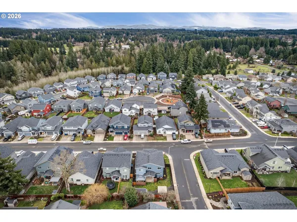 $699,000 | 297 Northeast Regan Hill Loop, Estacada, OR 97023