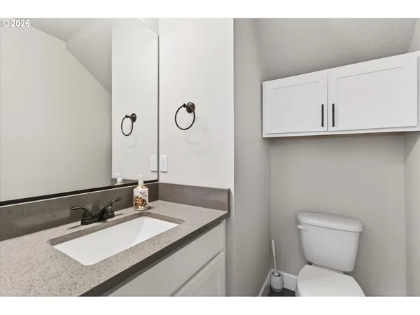 $699,000 | 297 Northeast Regan Hill Loop, Estacada, OR 97023