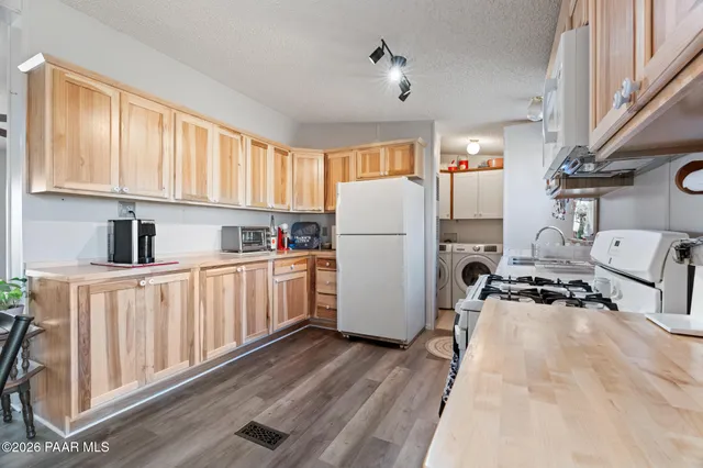 $243,000 | 24160 North Kyoto Avenue, Paulden, AZ 86334