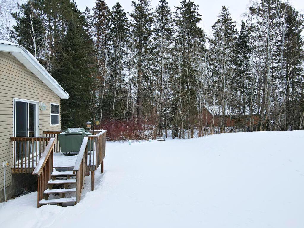 27244 Bass Brook Lane Cohasset, MN 55721 - Photo 25 of 34