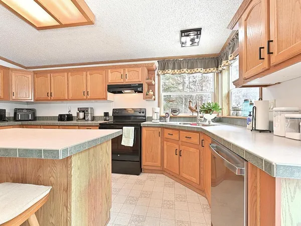 $244,900 | 27244 Bass Brook Lane, Cohasset, MN 55721