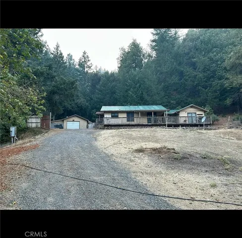 a view of a house with a outdoor space