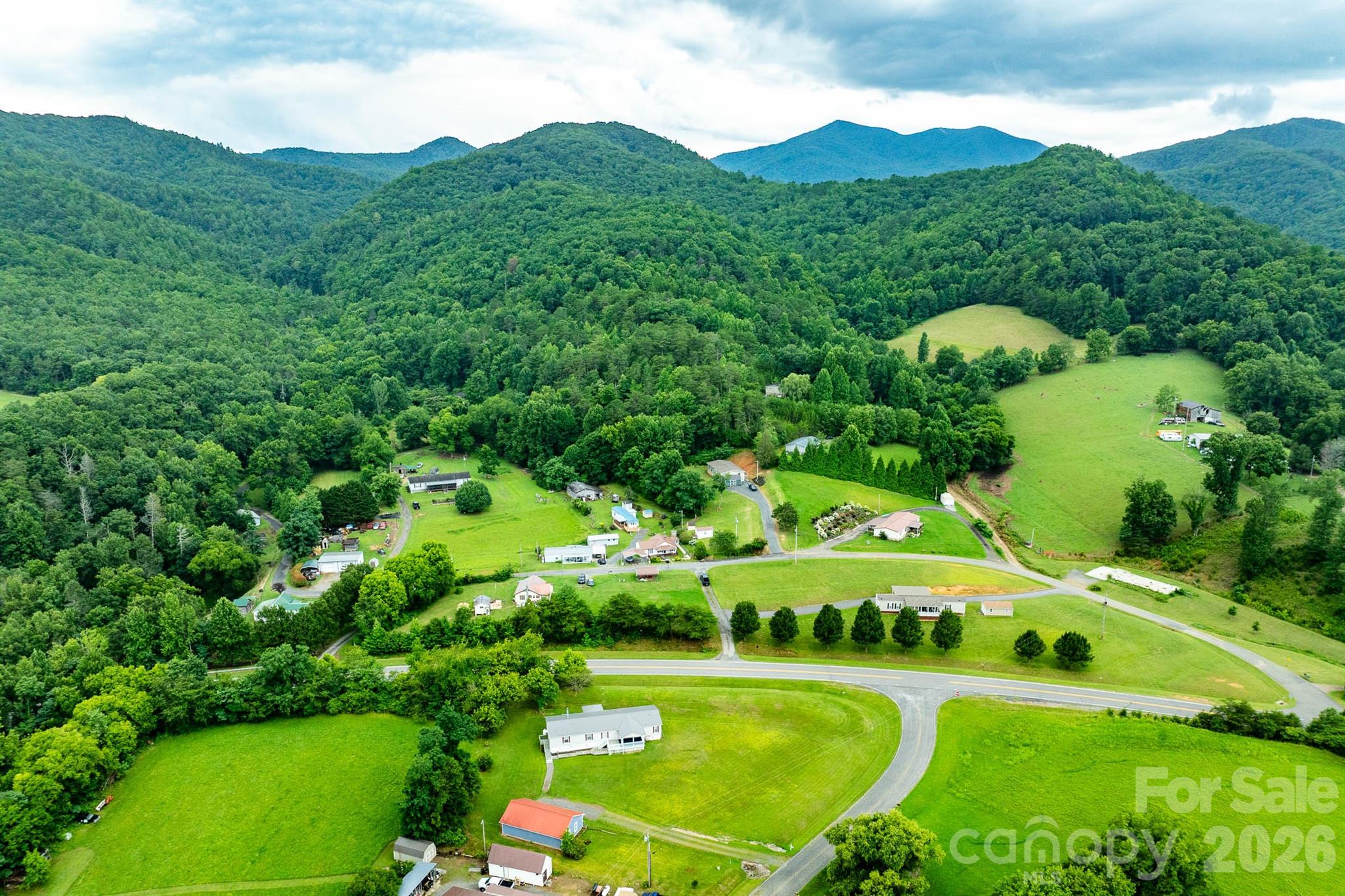 755 Fairview Loop Hot Springs, NC 28743 - Photo 11 of 48