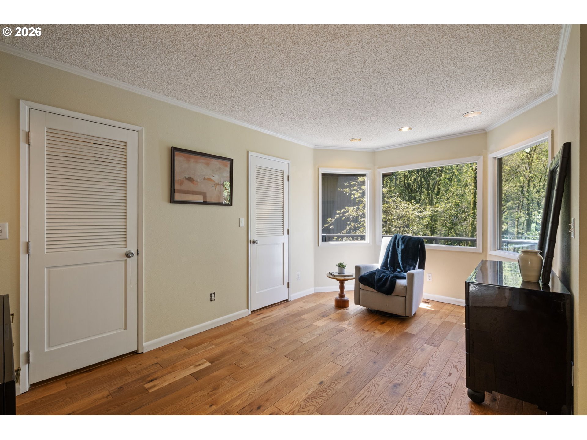2637 Southwest Patton Court Portland, OR 97201 - Photo 13 of 34
