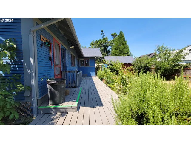 $415,000 | 316 North 9th Street, Cottage Grove, OR 97424