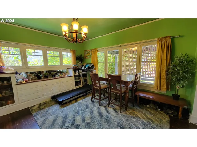 $415,000 | 316 North 9th Street, Cottage Grove, OR 97424