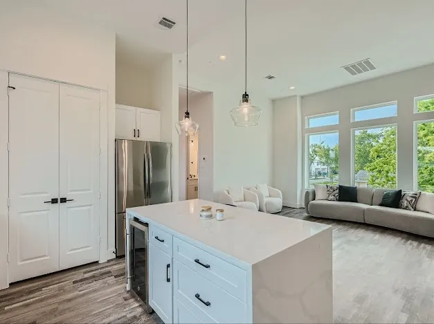 $3,000 | 4902 Nichols Street, Houston, TX 77020