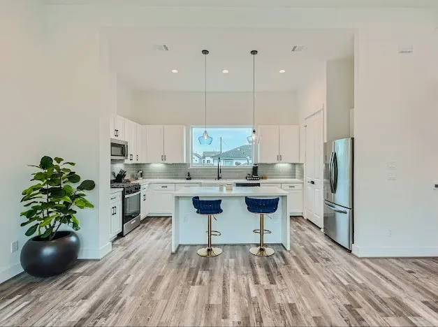 $3,000 | 4902 Nichols Street, Houston, TX 77020