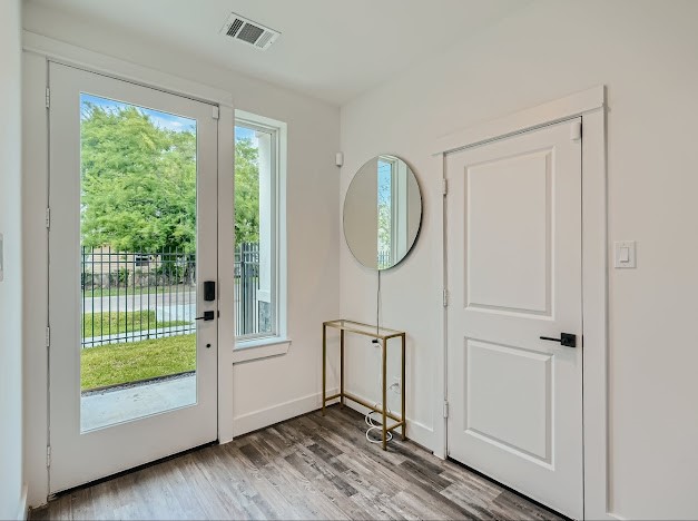 4902 Nichols Street Houston, TX 77020 - Photo 3 of 25