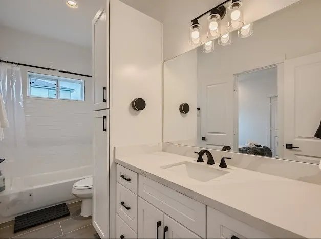 $3,000 | 4902 Nichols Street, Houston, TX 77020