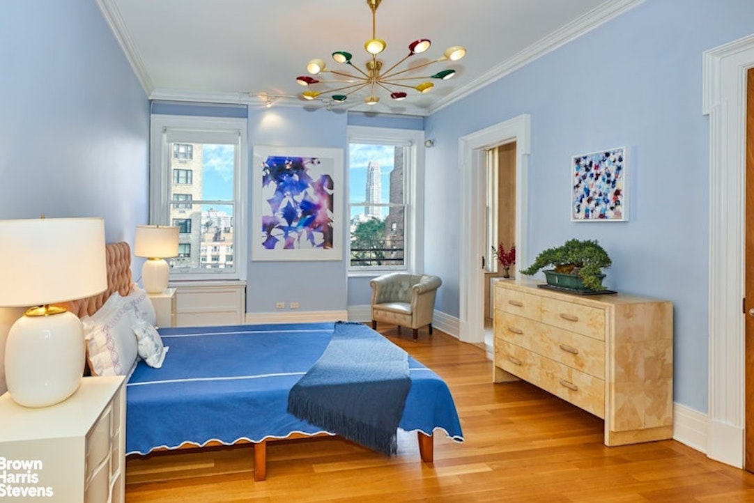 525 Park Avenue, Unit 7AB Manhattan, NY 10065 - Photo 2 of 22 Gallery Image 2