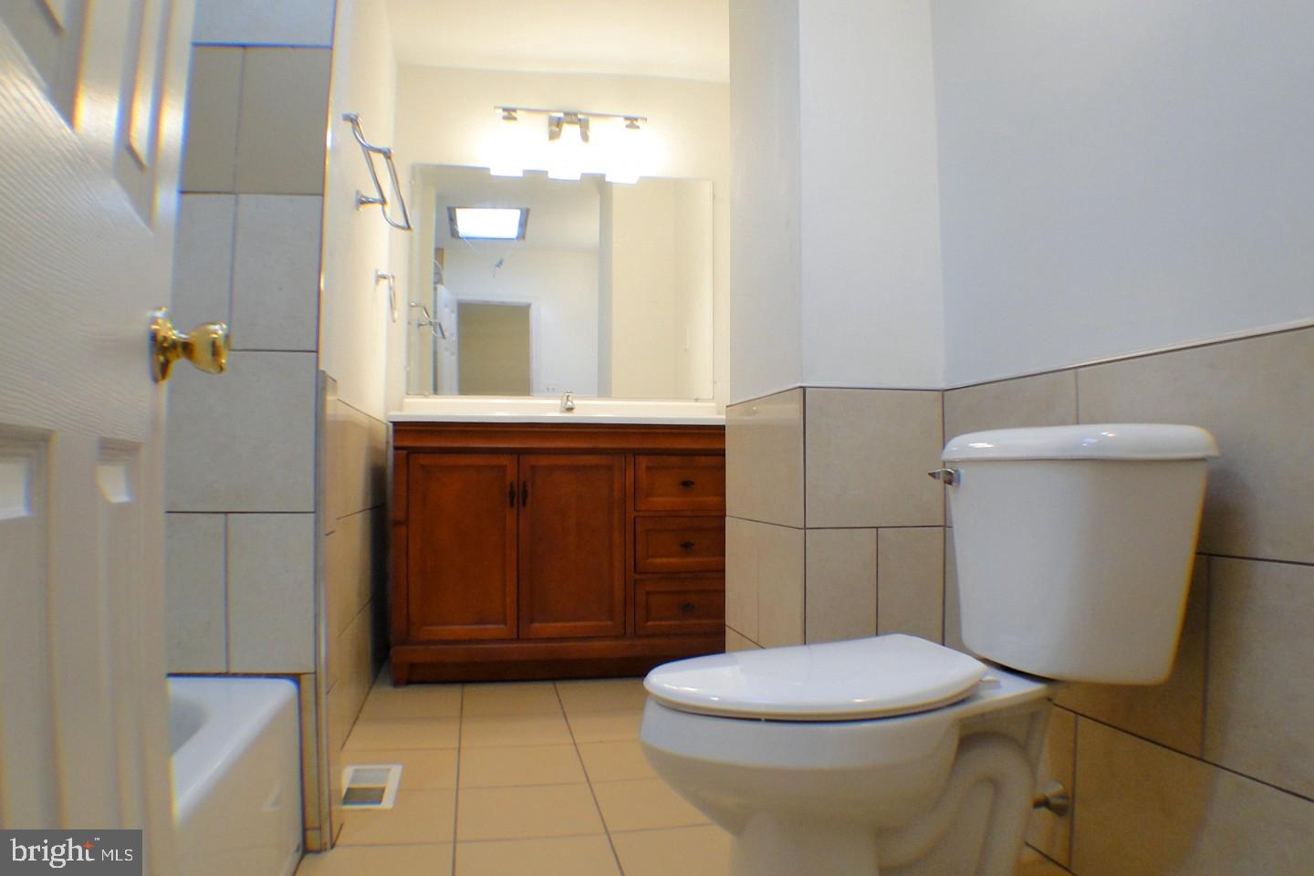 3626 Academy Road Philadelphia, PA 19154 - Photo 16 of 25 Gallery Image 16