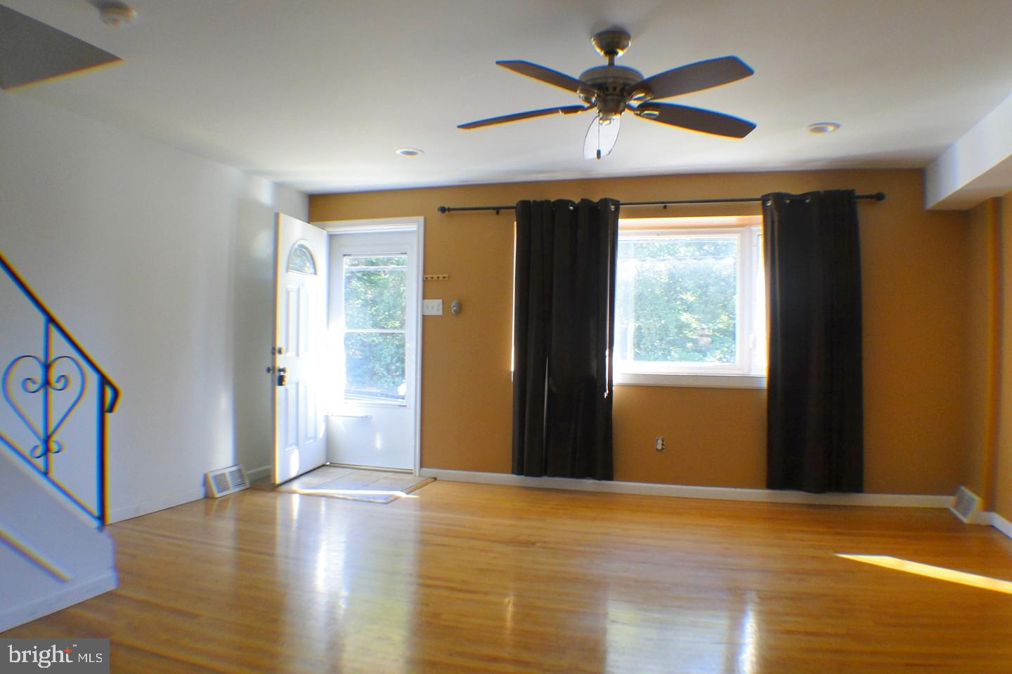3626 Academy Road Philadelphia, PA 19154 - Photo 5 of 25 Gallery Image 5