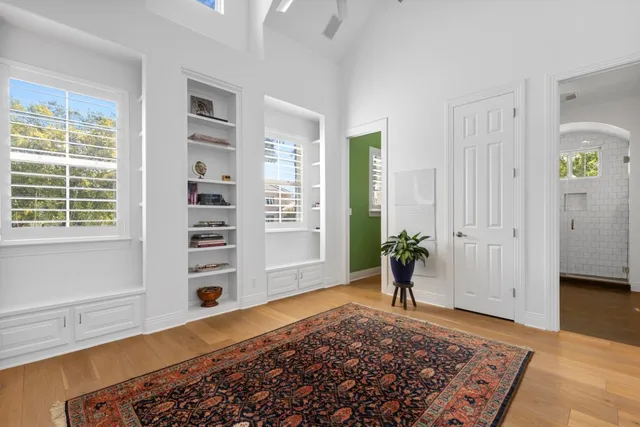 $2,050,000 | 1632 Resaca Boulevard, Austin, TX 78738