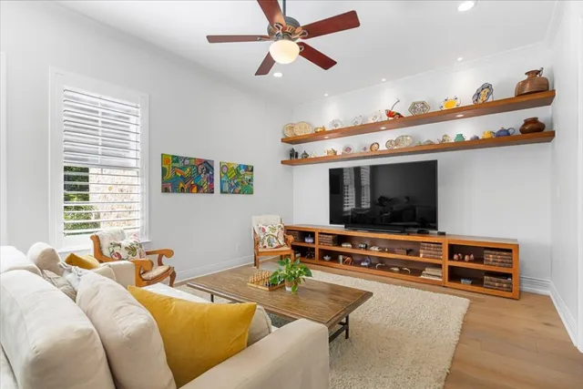 $2,050,000 | 1632 Resaca Boulevard, Austin, TX 78738