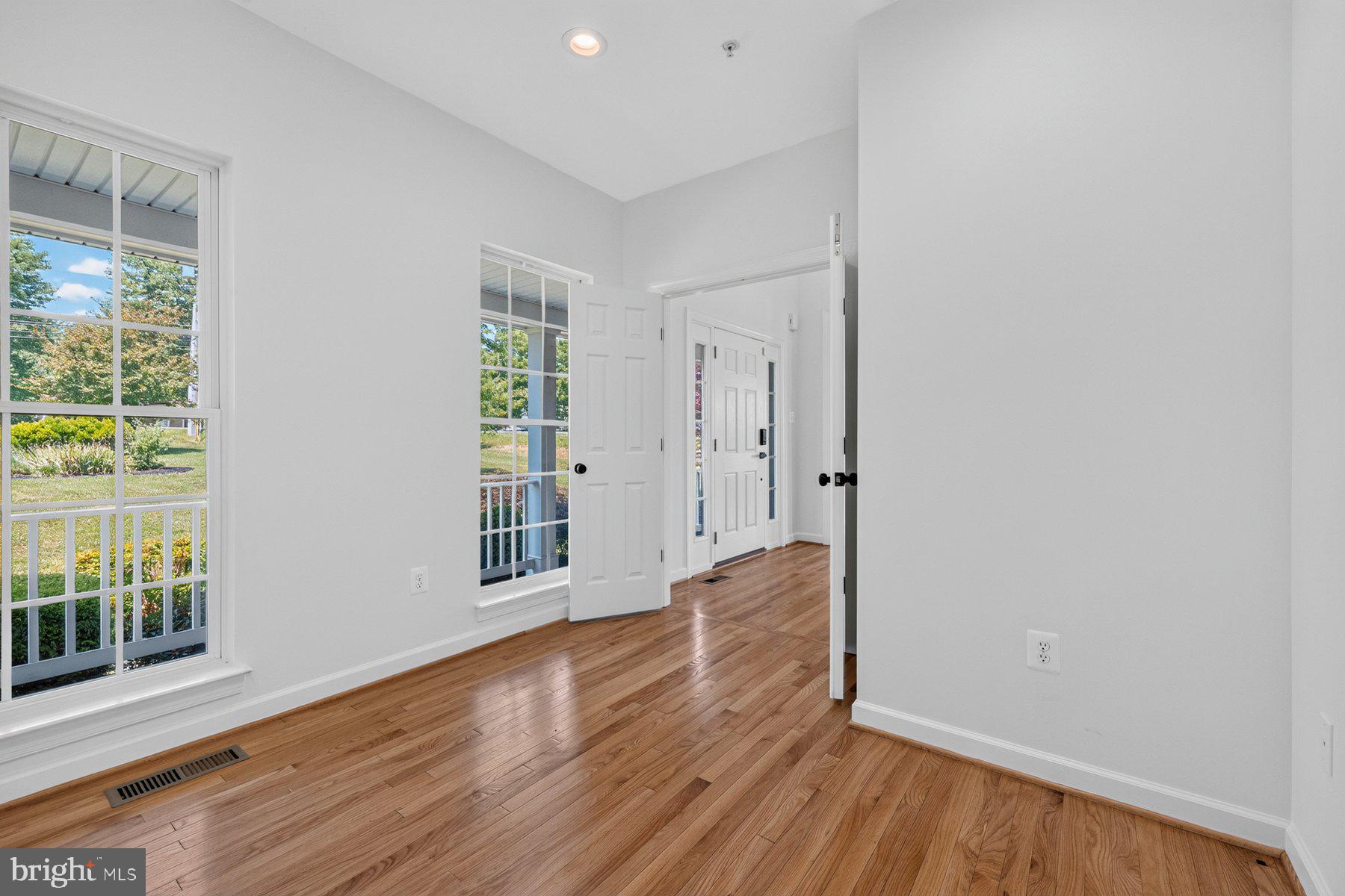 5891 Woodbine Road Woodbine, MD 21797 - Photo 7 of 66 Office