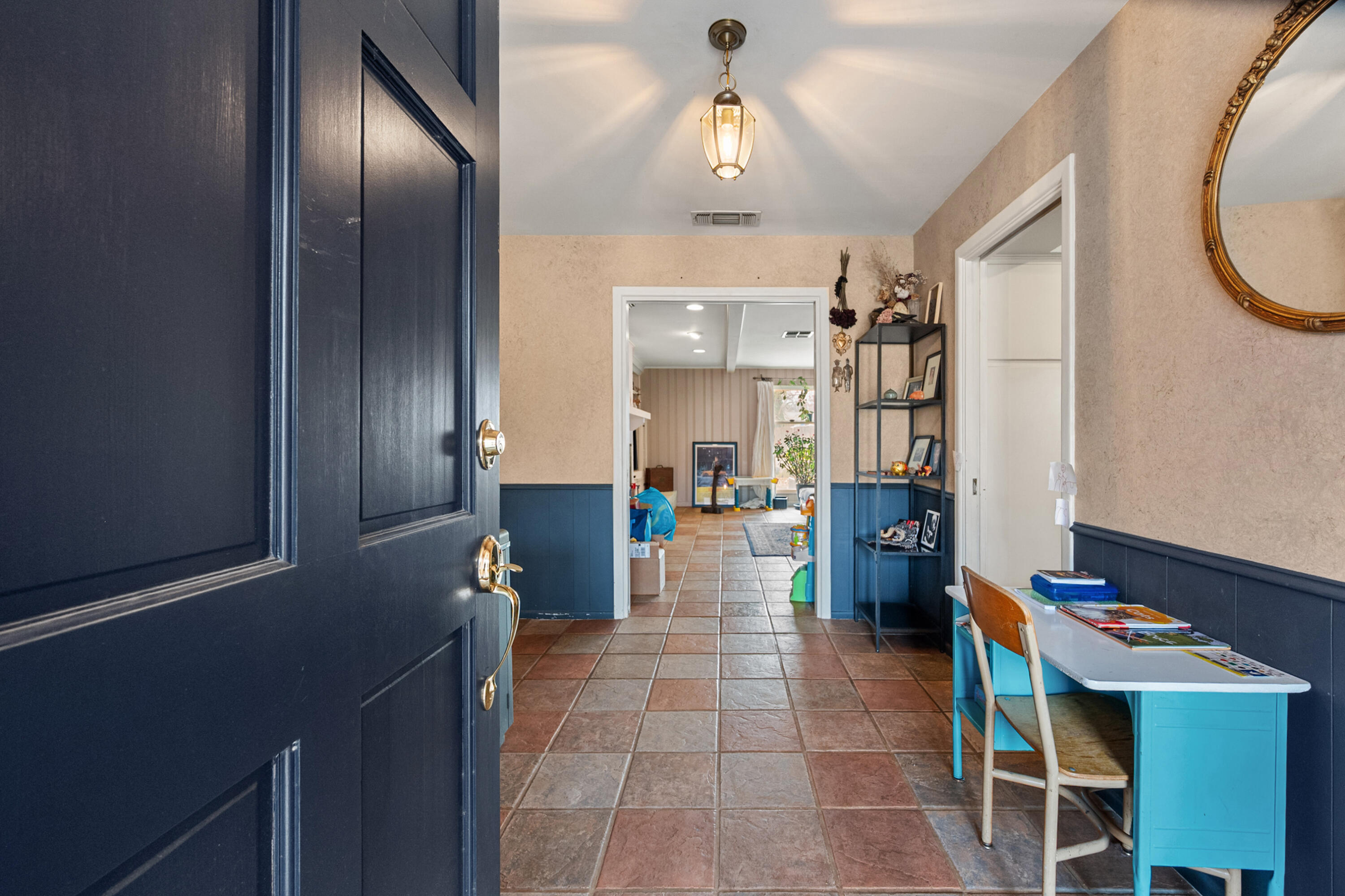 3309 42nd Street Lubbock, TX 79413 - Photo 2 of 31 Entry