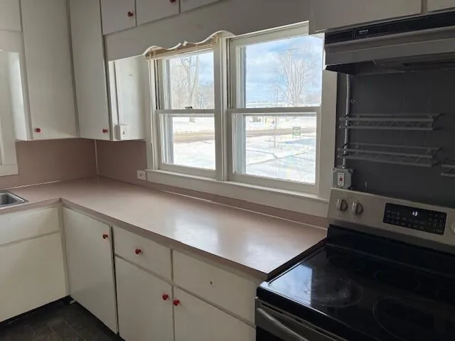 $229,900 | 4740 East Main Street, Stockbridge, MI 49285