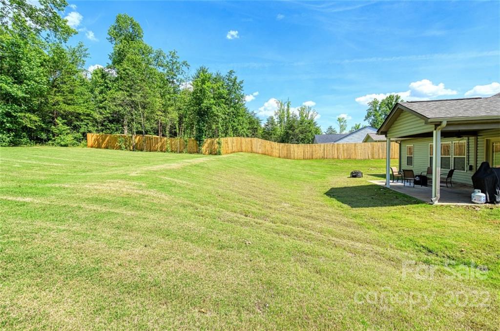 233 Sunward Path Inman, SC 29349 - Photo 45 of 48 a view of a house with a big yard