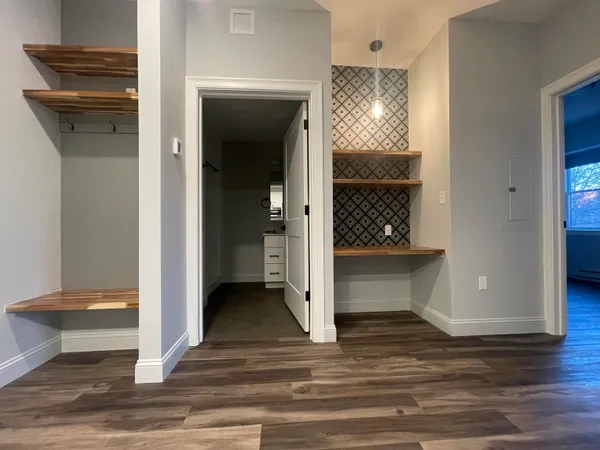 $1,850 | 25 Lowell Street, Unit 306, Manchester, NH 03101
