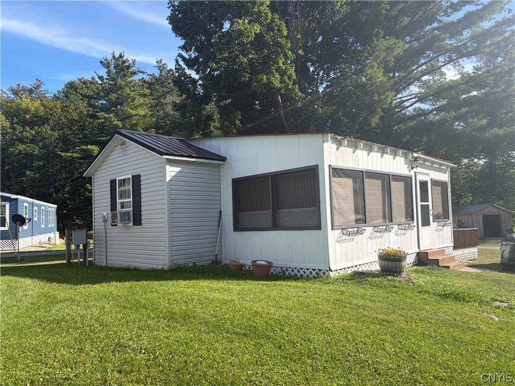 71 Schermerhorn Landing Road Hammond, NY 13646 - Photo 4 of 18 Gallery Image 4