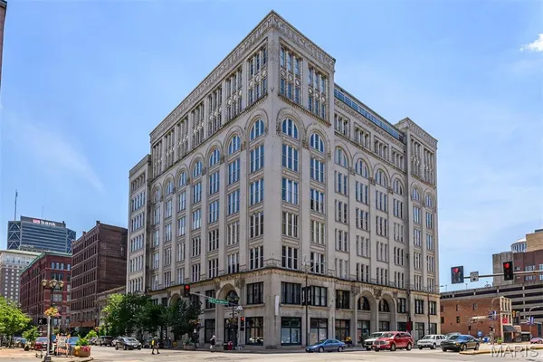 $1,500 | 1136 Washington Avenue, Unit 407, St. Louis, MO 63101