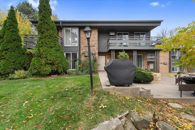 $245,000 | 6251 Charing Cross Lane, Unit D, Middleton, WI 53562