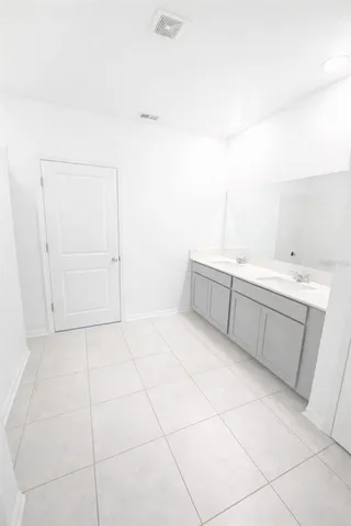 $1,995 | 1449 Austin Street, Lake Wales, FL 33859