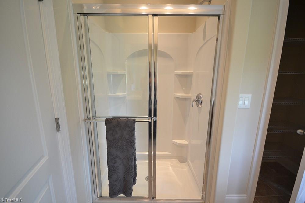 682 Nikyle Circle High Point, NC 27265 - Photo 13 of 27 Gallery Image 13