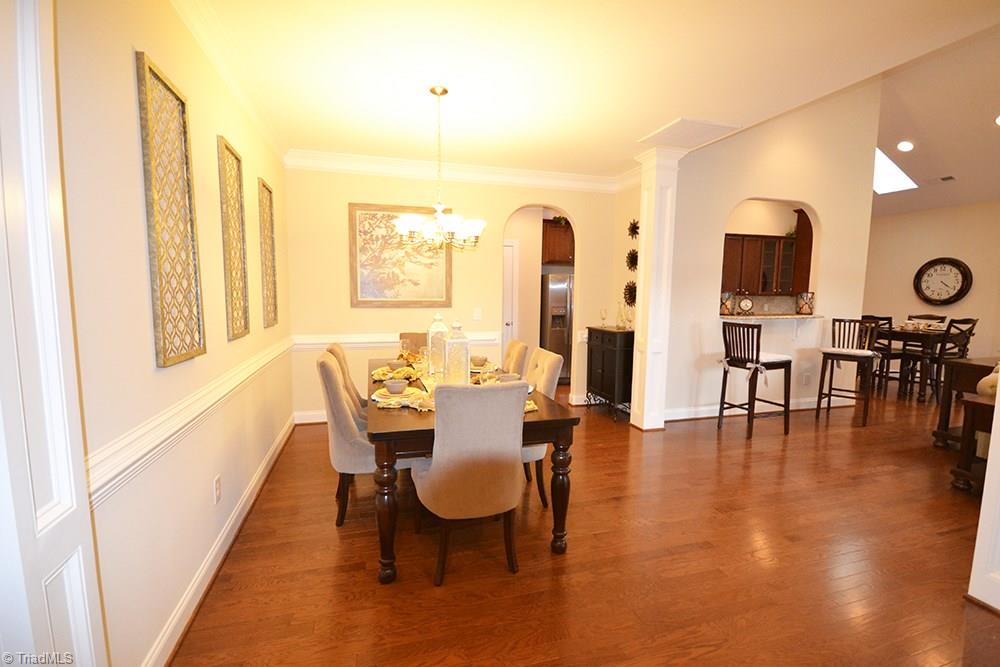 682 Nikyle Circle High Point, NC 27265 - Photo 3 of 27 Gallery Image 3