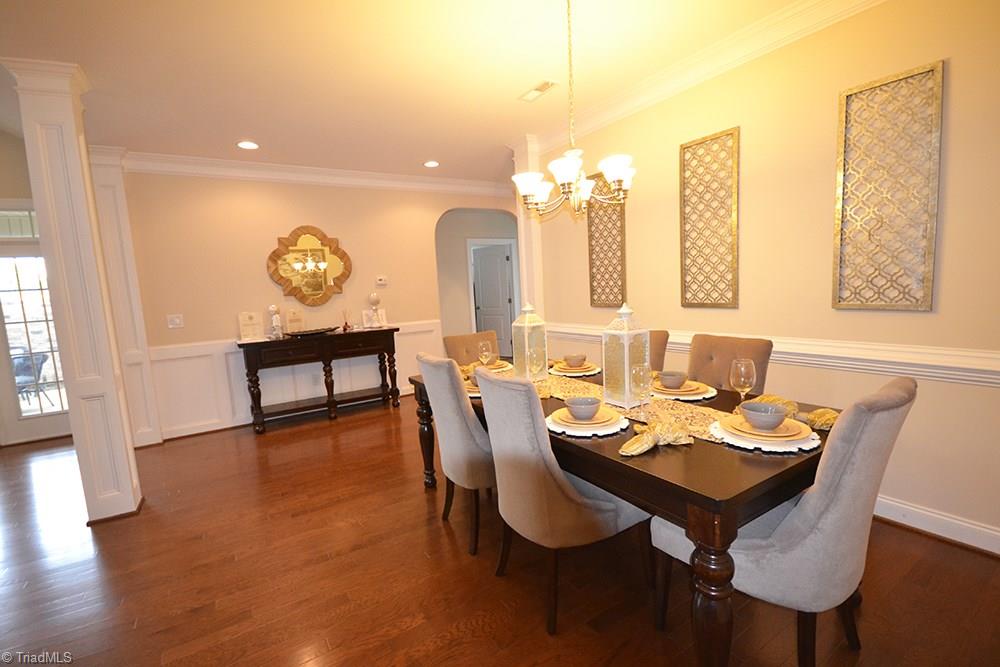 682 Nikyle Circle High Point, NC 27265 - Photo 4 of 27 Gallery Image 4