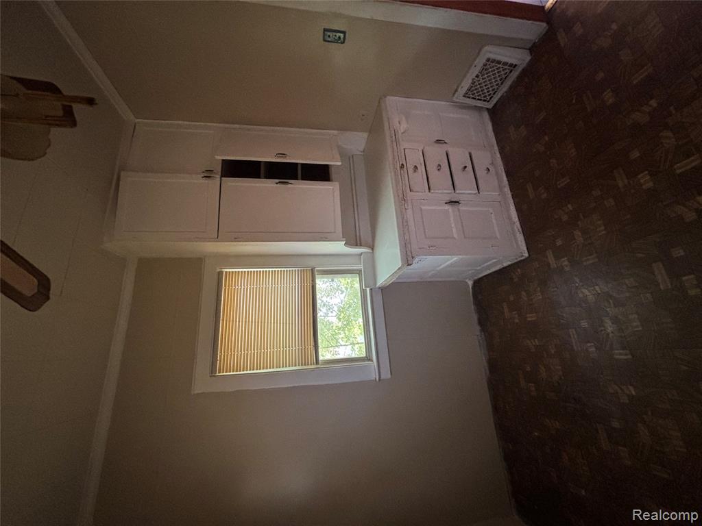 1122 Simcoe Avenue Flint, MI 48507 - Photo 19 of 21
