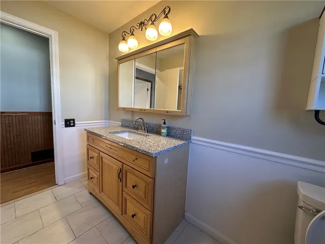 $2,750 | 65 Ingalls Street, Warwick, RI 02889